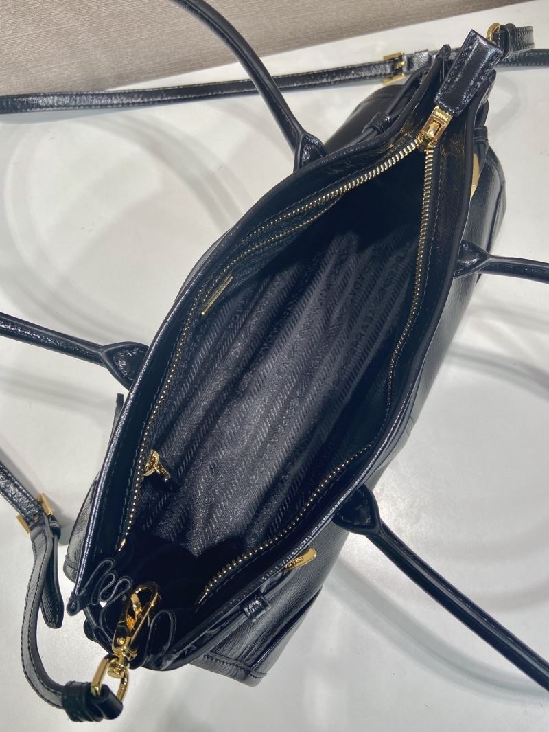 Pra*a top handle bags